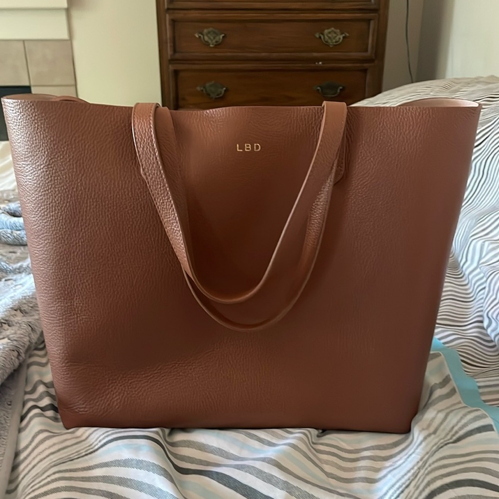 Cuyana structured tote